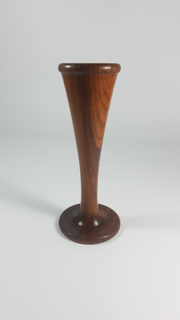 Estetoscopio de Pinard, madera